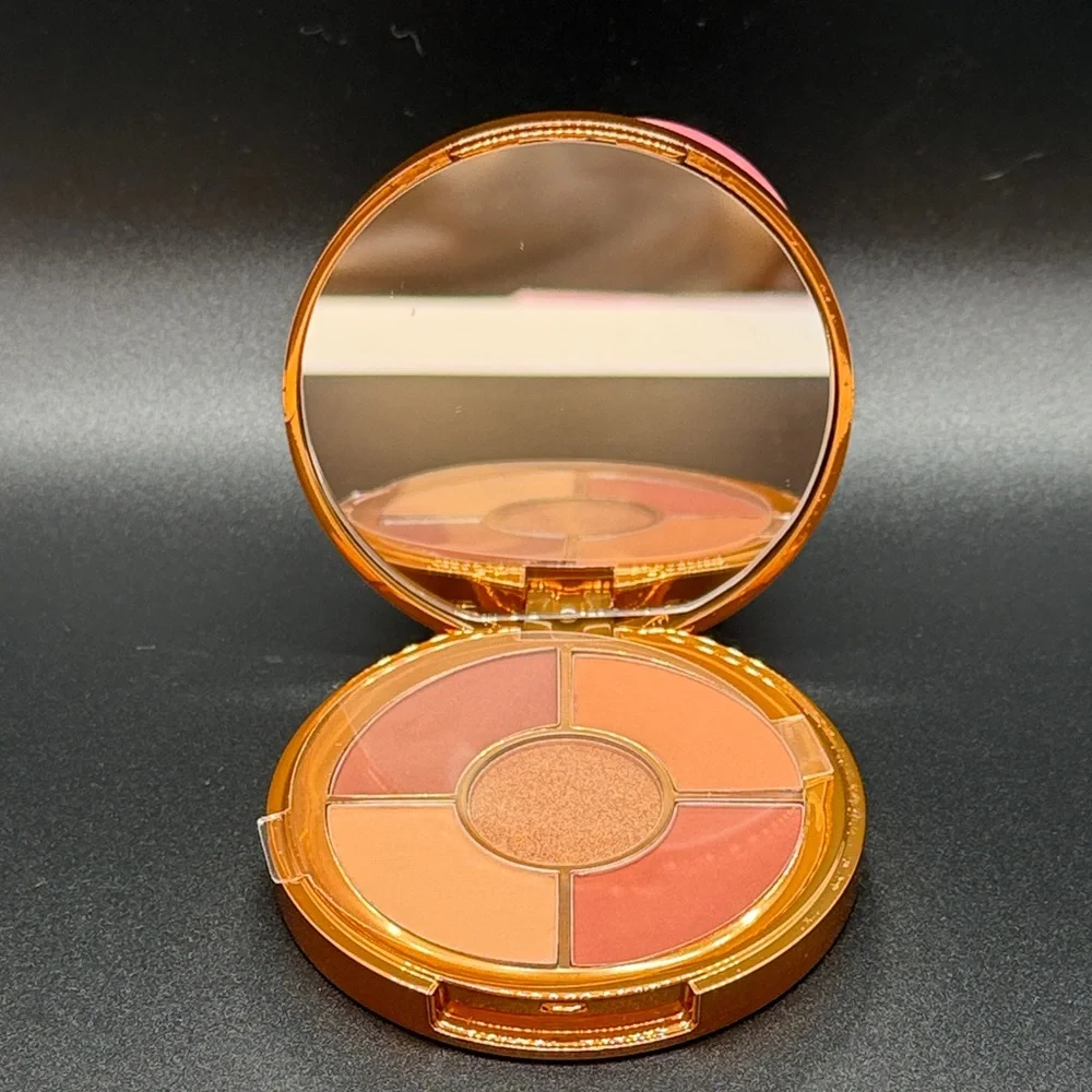 Squishmallows Mushroom Cosmetic - Picture 10 of 10